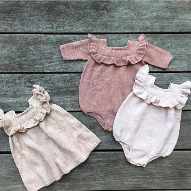 Hovedbilde Flæseromper og Flæsekjole