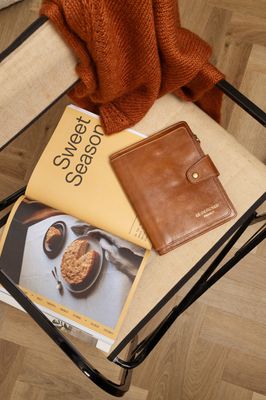 PROJECT 67 - Walnut
